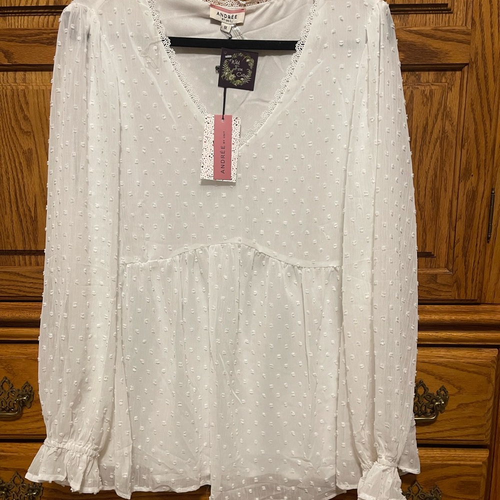 ANDREE BY UNIT White Textured Blouse
